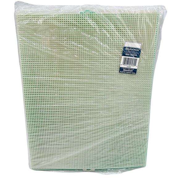 New Plastic Canvas Sheets 10.5 X 13.5 Inches Clear Green Quick Count 7 Mesh Lot - Picture 4 of 8